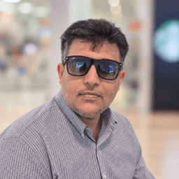 Faisal Khan headshot